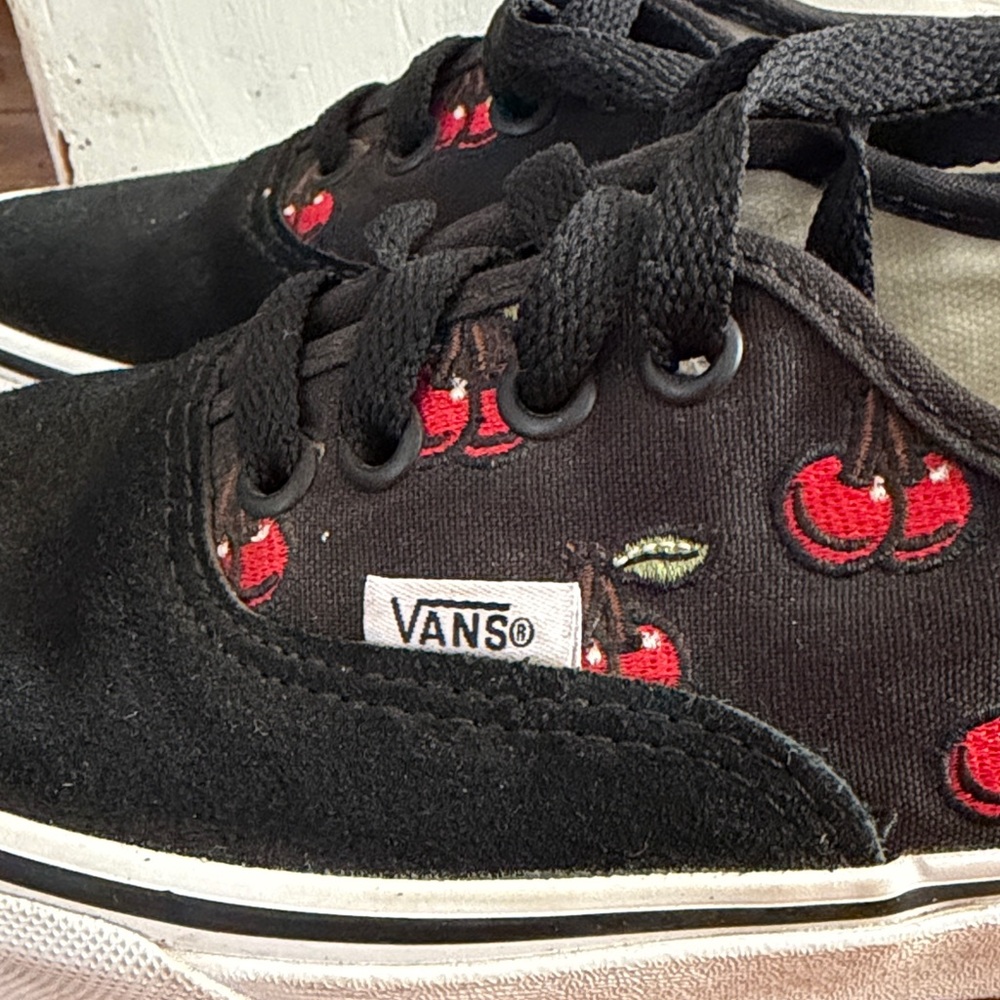Vans Black Sneakers with Red Cherry Embroidery - Picture 2 of 6